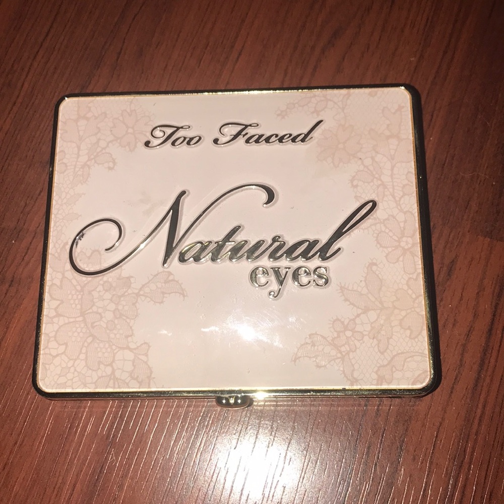 Too faced natural eyes palette